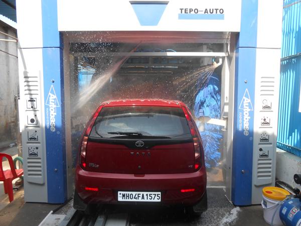 TEPO-AUTO Car Washing Machine Automatic , Wash 60 - 80 Cars Per Hour