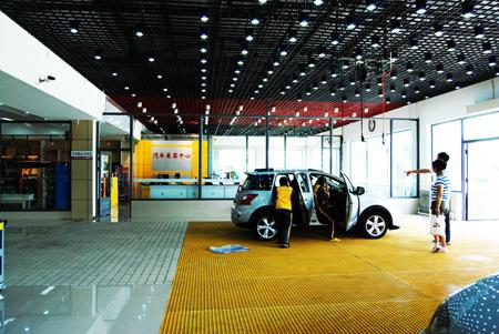 Tunnel car wash machine with best wash in China
