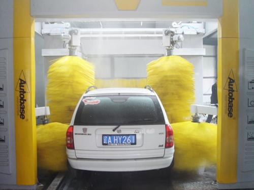 The TEPO-AUTO car washer in Shenyang