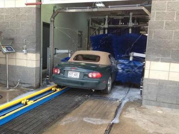 চীন Autobase Tunnel-type Car Washing System Stable Safe With Muting Materials সরবরাহকারী