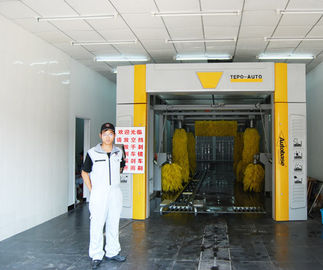 চীন Full Air Drying Tunnel Car Washing Machine Brushed With Wipe System সরবরাহকারী
