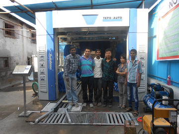 চীন Effective Tunnel Car Washing Machine , Horizontal Type Wheel Cleaning Systems সরবরাহকারী