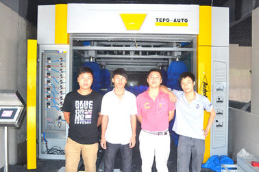 চীন Reliable Tunnel Car Wash System Brush With Automatic Air Drying System সরবরাহকারী